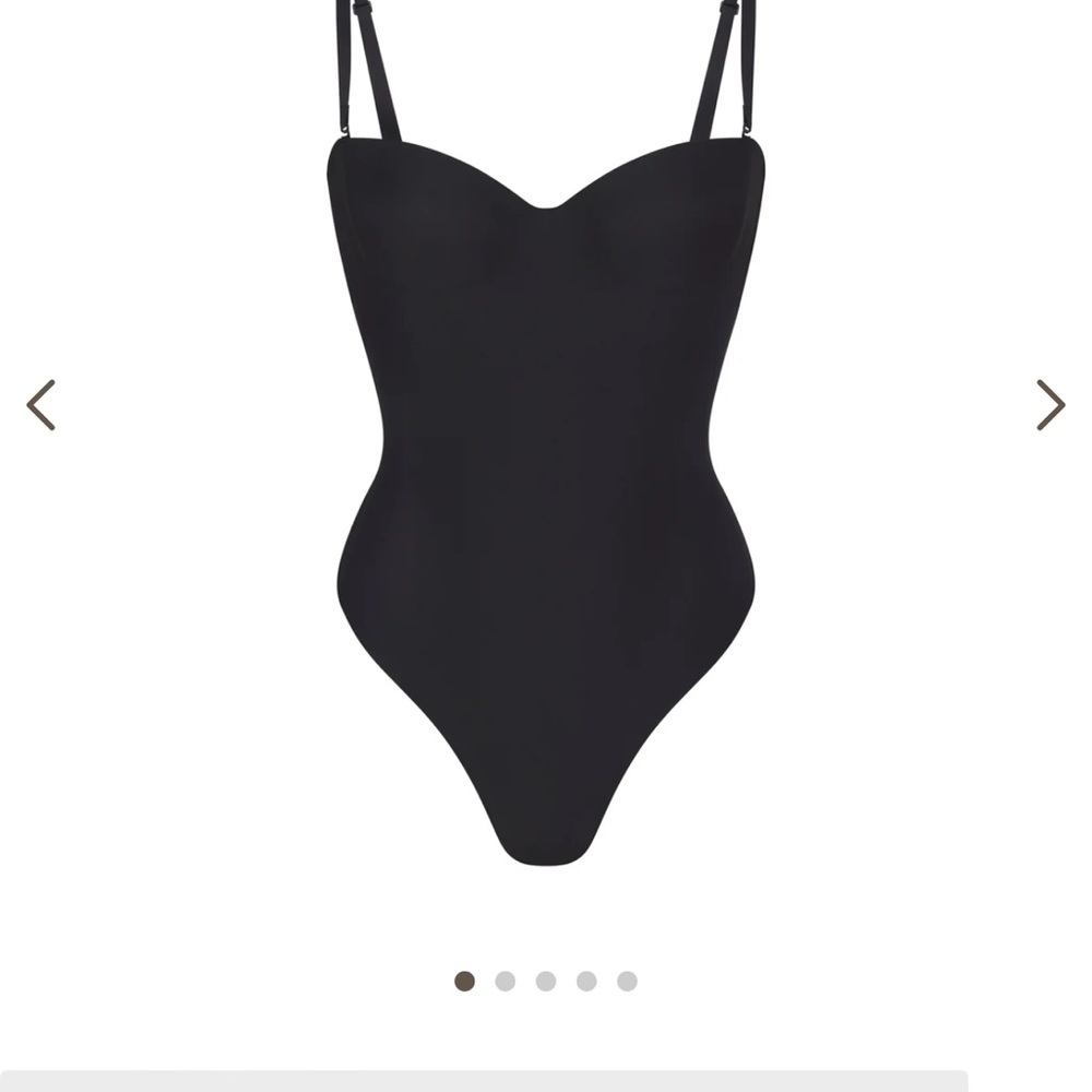 SKIMS NWT Body Underwire Thong Bodysuit - Onyx - Picture 4 of 7